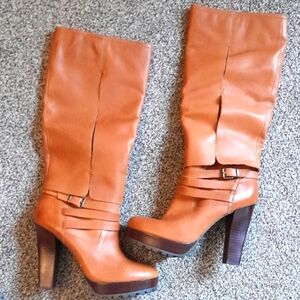 Hinge Brown Leather Wood Heeled Boots